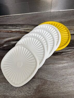 Tupperware Servalier Seal Bundle